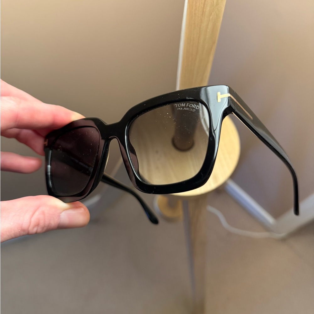 Tom Ford Sunglasses - Picture 3 of 5